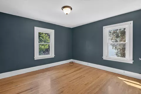 Bedroom - 110 N Durand St, Jackson, MI 49202 photo 5 of 12