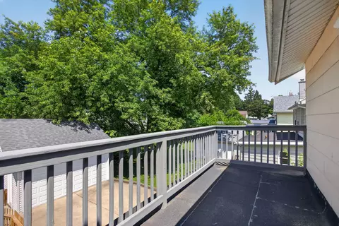 Exterior - 110 N Durand St, Jackson, MI 49202 photo 6 of 16