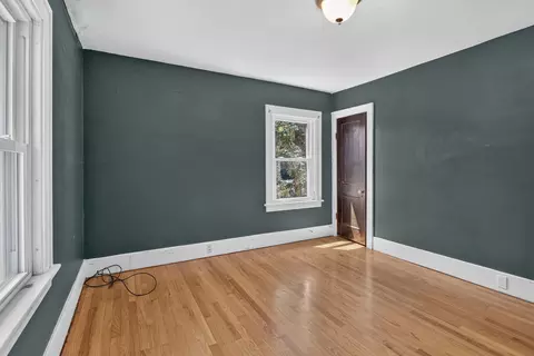 Bedroom - 110 N Durand St, Jackson, MI 49202 photo 6 of 12