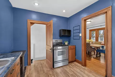 Entry Way - 110 N Durand St, Jackson, MI 49202 photo 1 of 12