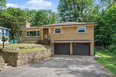 1117 W Kilgore Rd, Portage, MI 49024