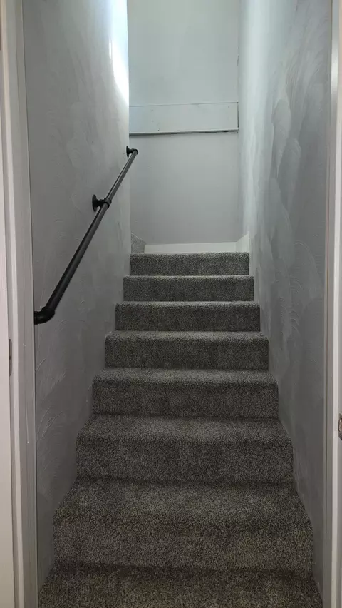 Entry Way - 630 N Main St, Bellevue, MI 49021 photo 1 of 2