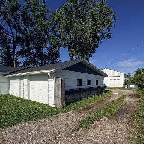 Exterior - 18528 Pardee Rd, Galien, MI 49113 photo 1 of 1