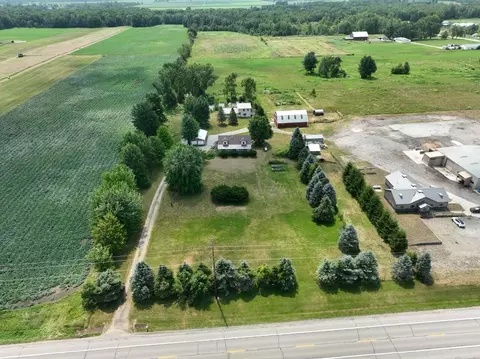 View/Area - 3810 W 72nd St, Newaygo, MI 49337 photo 3 of 13