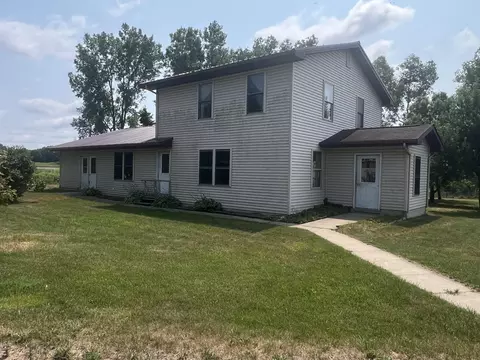 Exterior - 3810 W 72nd St, Newaygo, MI 49337 photo 11 of 13