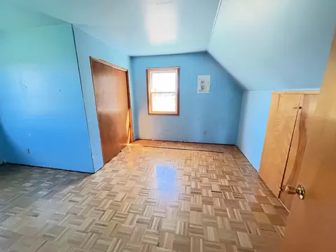 Bedroom - 3810 W 72nd St, Newaygo, MI 49337 photo 3 of 9