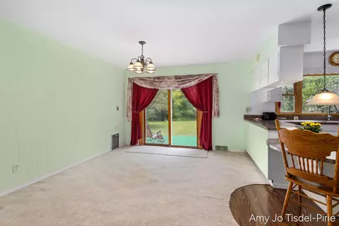 Dining - 4547 Wellman Rd, Parma, MI 49269 photo 1 of 1