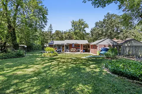 Exterior - 216 Hampton Rd, Benton Harbor, MI 49022 photo 5 of 5
