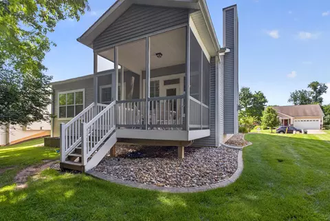 Exterior - 803 E Barrington Cir, Jackson, MI 49203 photo 3 of 10