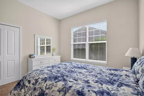 Bedroom - 803 E Barrington Cir, Jackson, MI 49203 photo 2 of 6