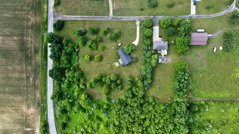View/Area - 15510 Davis Dr, Addison, MI 49220 photo 12 of 12