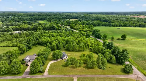 View/Area - 15510 Davis Dr, Addison, MI 49220 photo 9 of 12