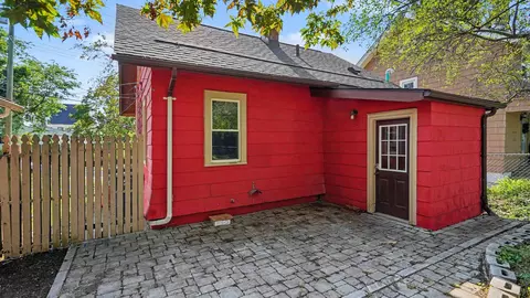 Exterior - 723 Daniel St, Ann Arbor, MI 48103 photo 4 of 5