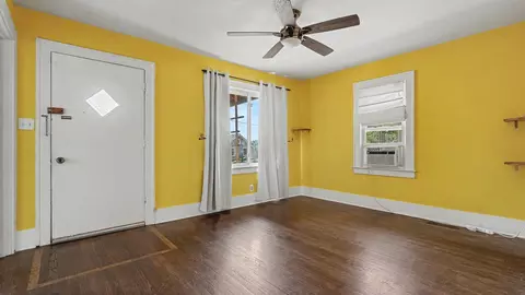 Living - 723 Daniel St, Ann Arbor, MI 48103 photo 2 of 2
