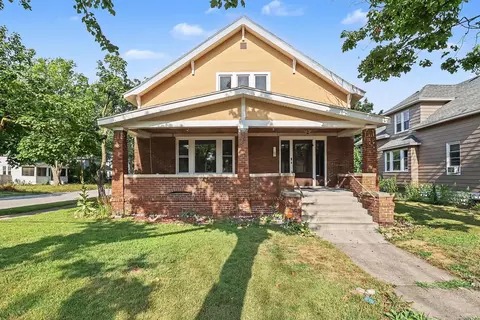 1607 6th St, Muskegon, MI 49441