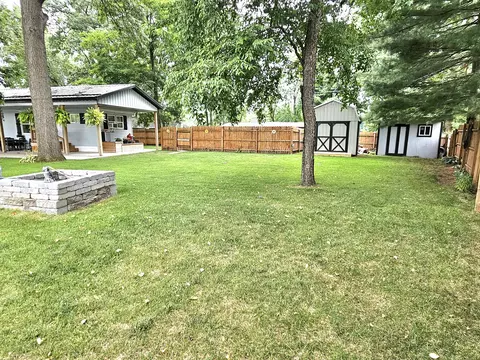 Exterior - 67003 Oxbow Dr, Constantine, MI 49042 photo 4 of 14