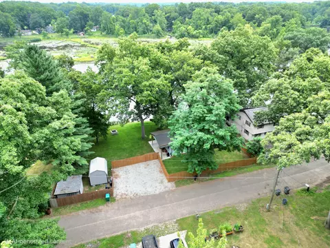 View/Area - 67003 Oxbow Dr, Constantine, MI 49042 photo 4 of 6