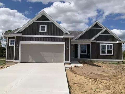 10535 Winnie Ln, Allendale, MI 49401