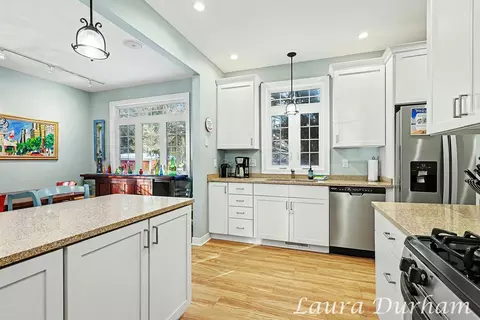 Kitchen - 6925 2nd St, Douglas, MI 49406 photo 4 of 6