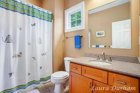 Bath - 6925 2nd St, Douglas, MI 49406 photo 2 of 4