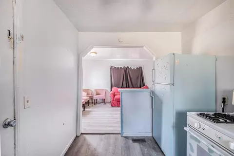 Entry Way - 933 E Foss Ave, Flint, MI 48505 photo 1 of 1