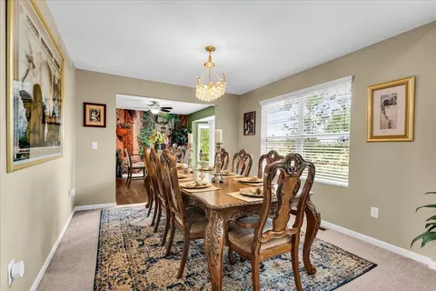 6141 Inverness Dr, Romulus, MI 48174 photo 9