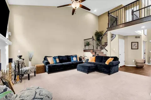 6141 Inverness Dr, Romulus, MI 48174 photo 8