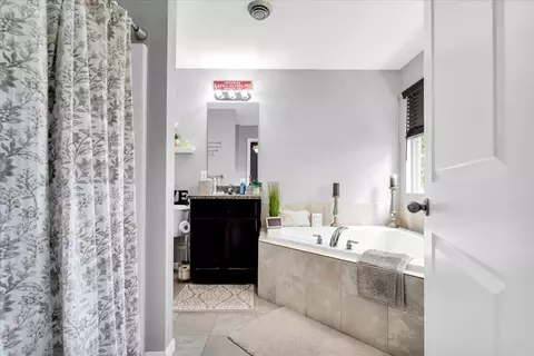 6141 Inverness Dr, Romulus, MI 48174 photo 19
