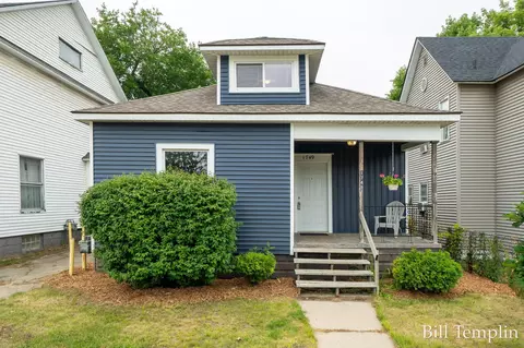 1749 Jefferson Ave SE, Grand Rapids, MI 49507