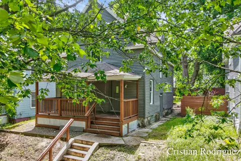 958 Dunham St SE, Grand Rapids, MI 49506