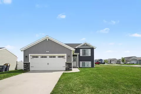 1193 Cooley Mill Ln, Vicksburg, MI 49097