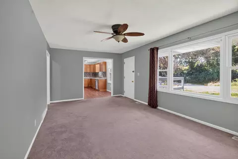 Living - 6500 Mccain Rd, Spring Arbor, MI 49283 photo 2 of 3