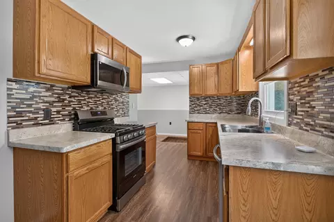 Kitchen - 6500 Mccain Rd, Spring Arbor, MI 49283 photo 5 of 5
