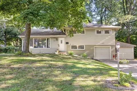 341 Country Club Ter, Battle Creek, MI 49015
