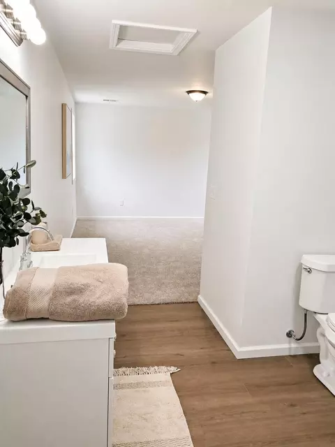 Bath - 412 4th Ave, Three Rivers, MI 49093 photo 1 of 1