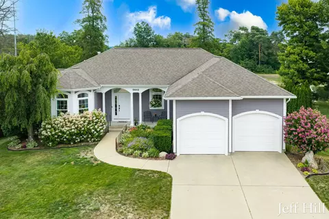 5842 Chandonnet Dr, Muskegon, MI 49444