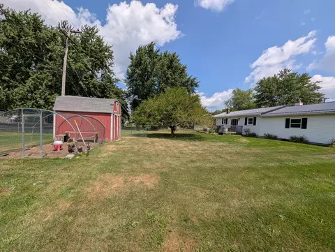 Exterior - 460 3rd St, Sunfield, MI 48890 photo 6 of 6