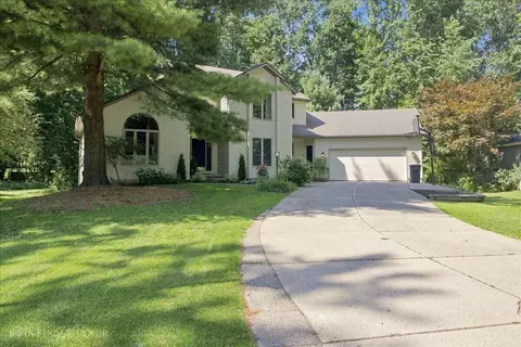 4569 Chandler Dr, Hudsonville, MI 49426