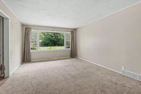 Living - 6325 Durham Rd, Whitehall, MI 49461 photo 2 of 3