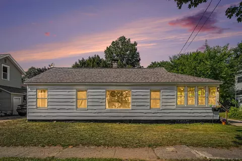 250 W Franklin St, Otsego, MI 49078