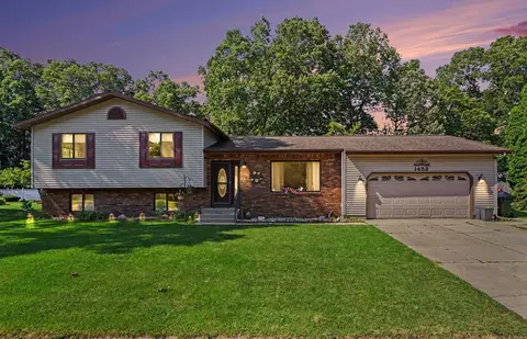 1452 Adams Ave, Muskegon, MI 49442