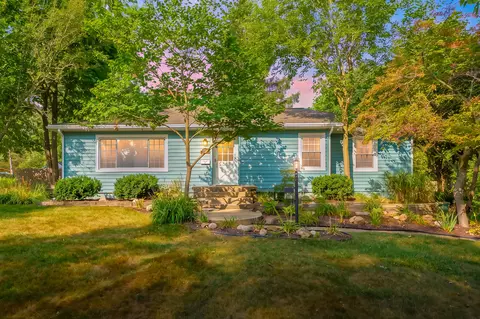 1028 Ferndale Ave, Kalamazoo, MI 49001