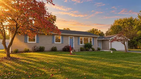 28783 Sarabyn St, Dowagiac, MI 49047