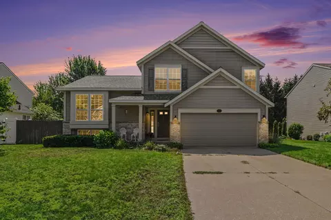 15116 Briarwood St, Grand Haven, MI 49417