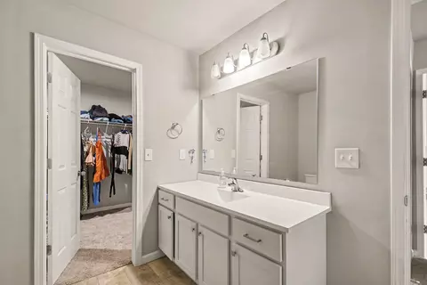 Bath - 450 Orchard St, Constantine, MI 49042 photo 1 of 3