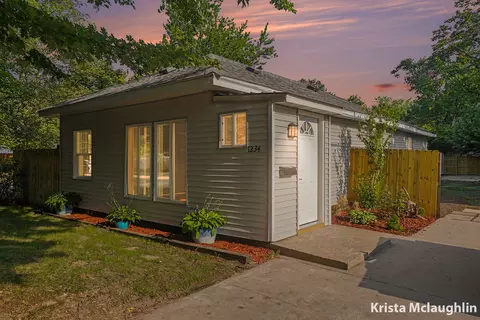1234 Langeland Ave, Muskegon, MI 49442