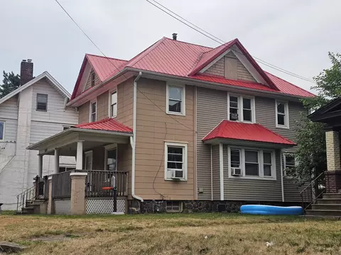 524 Capital Ave NE, Battle Creek, MI 49017