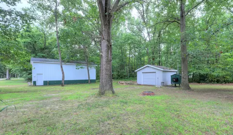 Exterior - 884 Nadeau Dr, Pullman, MI 49450 photo 12 of 13