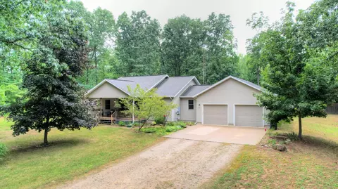 Exterior - 884 Nadeau Dr, Pullman, MI 49450 photo 1 of 13
