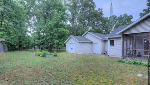 Exterior - 884 Nadeau Dr, Pullman, MI 49450 photo 6 of 13